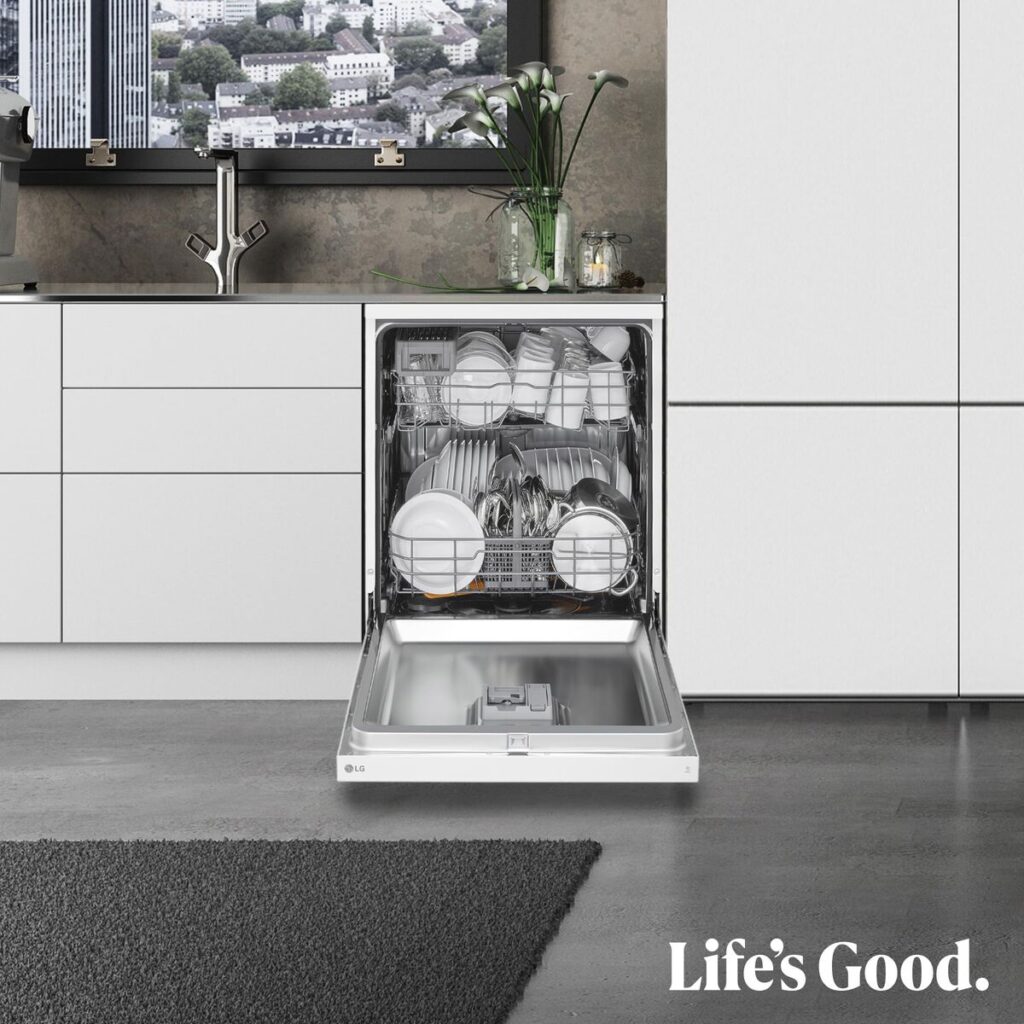 S0469698_17